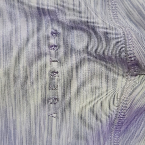 White and Grey booty scrunch leggings - Picture 5 of 5